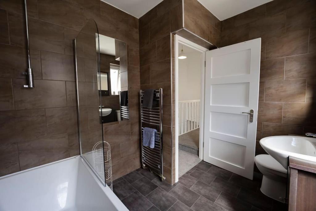Spacious Holiday Home In Porthcawl Kültér fotó